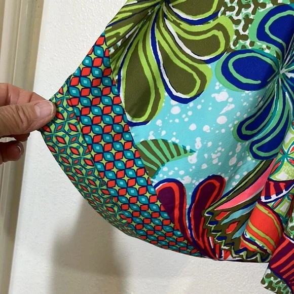 Trina Turk unique sleeved olive green/cranberry/ orange multi-colored top. Sm. - Picture 8 of 11